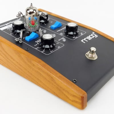 Moog Moogerfooger MF-102 Ring Modulator Synthesizer Pedal + Neuwertig + Garantie image 2