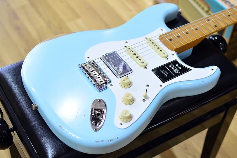 Fender Limited Edition Vintera Road Worn 50s Stratocaster HSS, Sonic Blue  Electric Guitar | Reverb