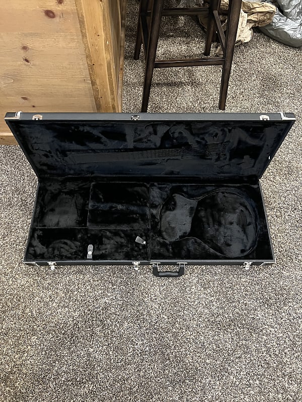 PRS Multifit hard case Black Reverb