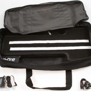 Gator G-Bone - 5-pedal Molded Pedal Board with Carry Bag image 2