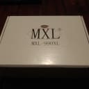 MXL 990XL 2017 Gold. Brand New/ Never Used. Fast Shipping.