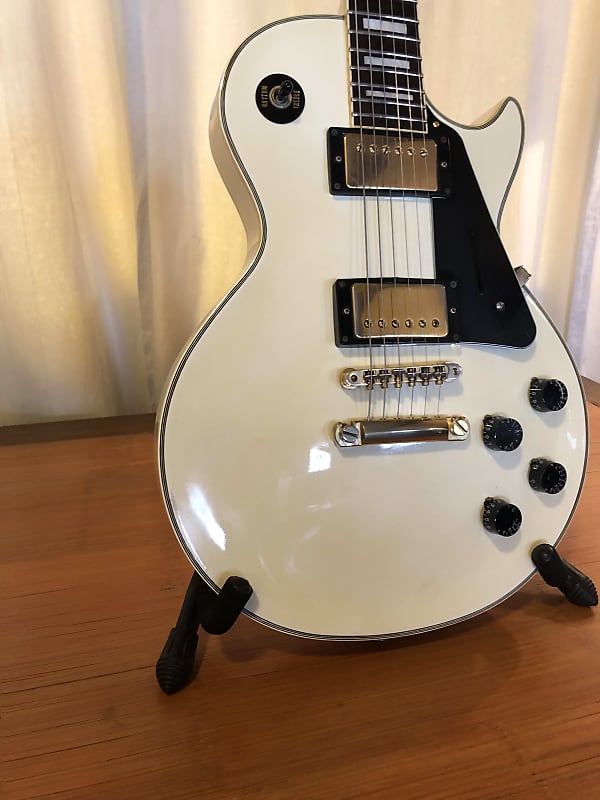 Orville LPC-75 Les Paul Custom