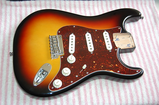 Fender vintage hot rod 60s stratocaster cheap