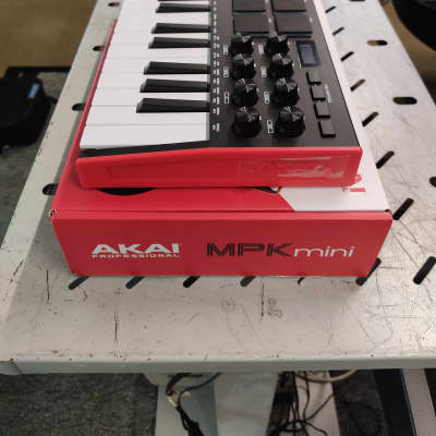 Akai MPK Mini image 4