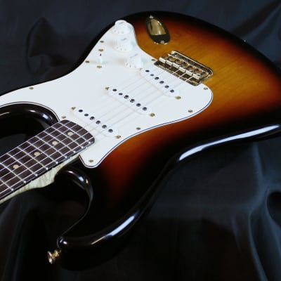 Fender Custom Shop Robert Cray Signature Stratocaster Sunburst image 3