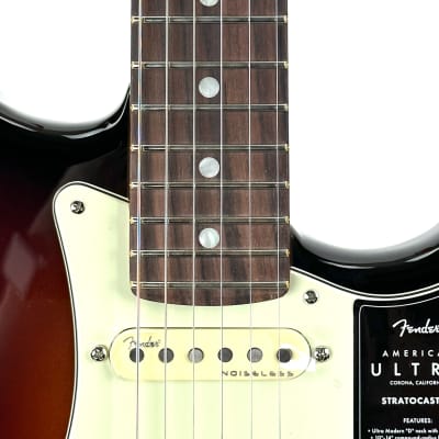 Fender American Ultra Stratocaster®, Rosewood Fingerboard, Ultraburst image 4