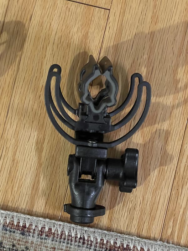 Rycote InVision INV 7HG MkIII shockmount (Small Condensor Reverb