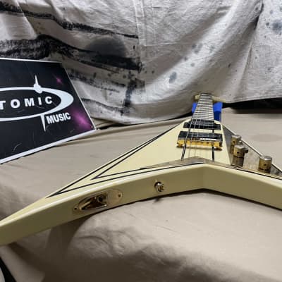 Jackson RR5 RR-5 Randy Rhoads Flying V Guitar with Case MIJ Japan maybe 1996? 2006? White/Gold/Pinstripes image 10