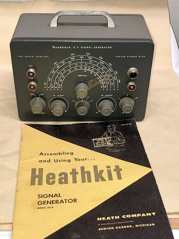 Heathkit SG8 RF Signal Generator with Original Manual, Reverb