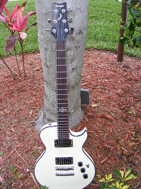 Ibanez art sale white