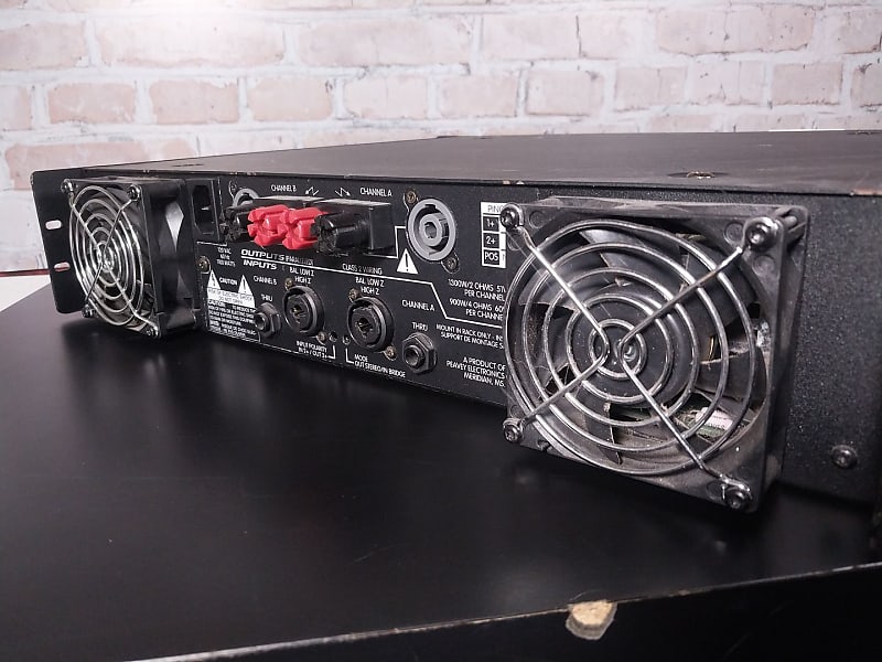 PEAVEY GPS-2600 パワーアンプ