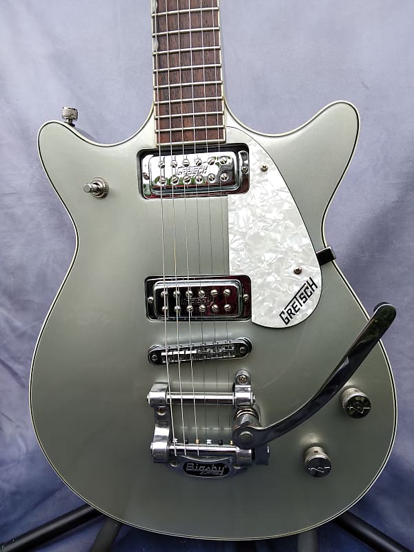 GRETSCH G5245T ELECTROMATIC Double Jet with Bigsby Tremolo Bridge 2006 -  Metallic Silver and Mahogany