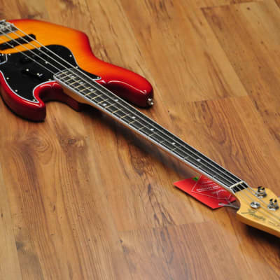 Fender Rarities Flame Ash Top Jazz Bass Plasma Red Burst image 12