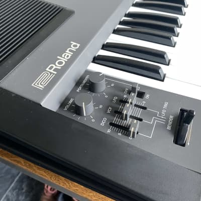 Roland Juno 106s - 6 New Voice Chips! image 11