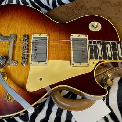 NEW ! 2024 Gibson Custom Les Paul Standard Reissue Limited Edition Murphy Lab Heavy Aged Brazilian Rosewood Board - Tom's Tri-Burst - Bigsby - Authorized Dealer - Only 8.5 lbs - G02390 image 5