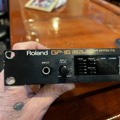 Roland GP-16 Digital Guitar Effects Processor 1990s - Black