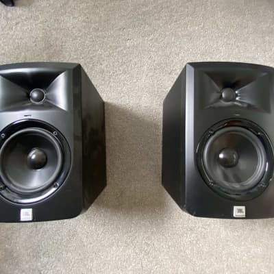 Jbl sales lsr305 gearslutz