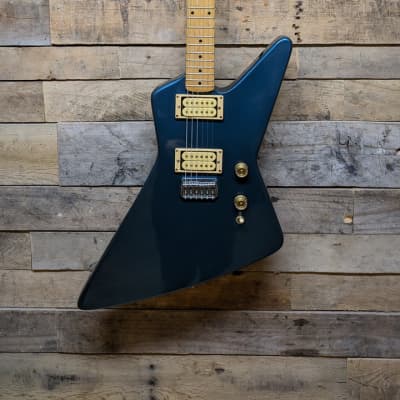 Hondo Vintage Explorer H780GMR Deluxe 780 Electric Guitar for sale