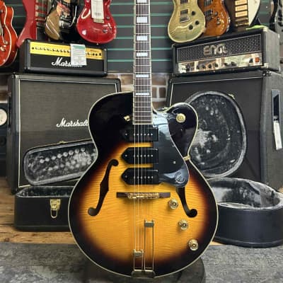 ギター Epiphone Zephyr Blues Deluxe VS Epiphone Zephyr Blues Deluxe VS Epiphone Zephyr Blues Deluxe