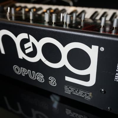 Moog Opus 3 - Classic analog poly synthesizer 1980 image 6