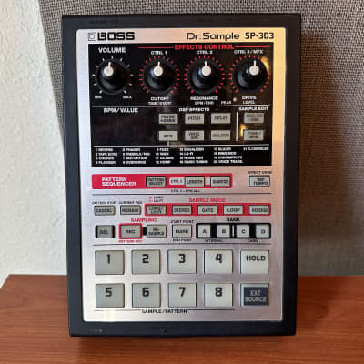 Boss SP-303 Dr. Sample - Gearspace