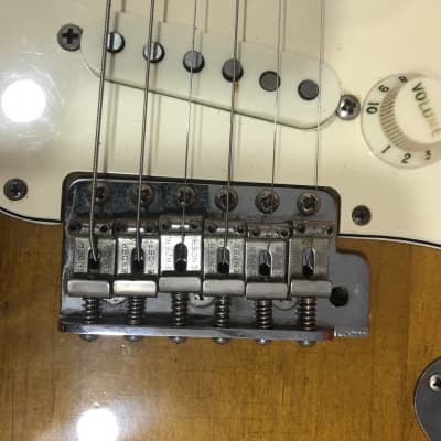 Fender Stratocaster ‘62 AVRI (American Vintage Reissue) Fullerton Era 1982- 1983 - 3 tone sunburst image 3