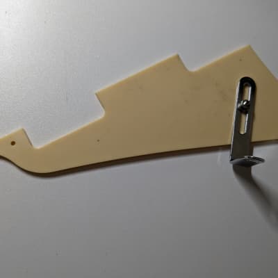 Gibson LP pickguard w/mounting bracket - Free Shipping image 6