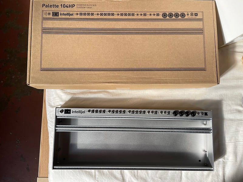 Intellijel 4U 104HP Palette Case