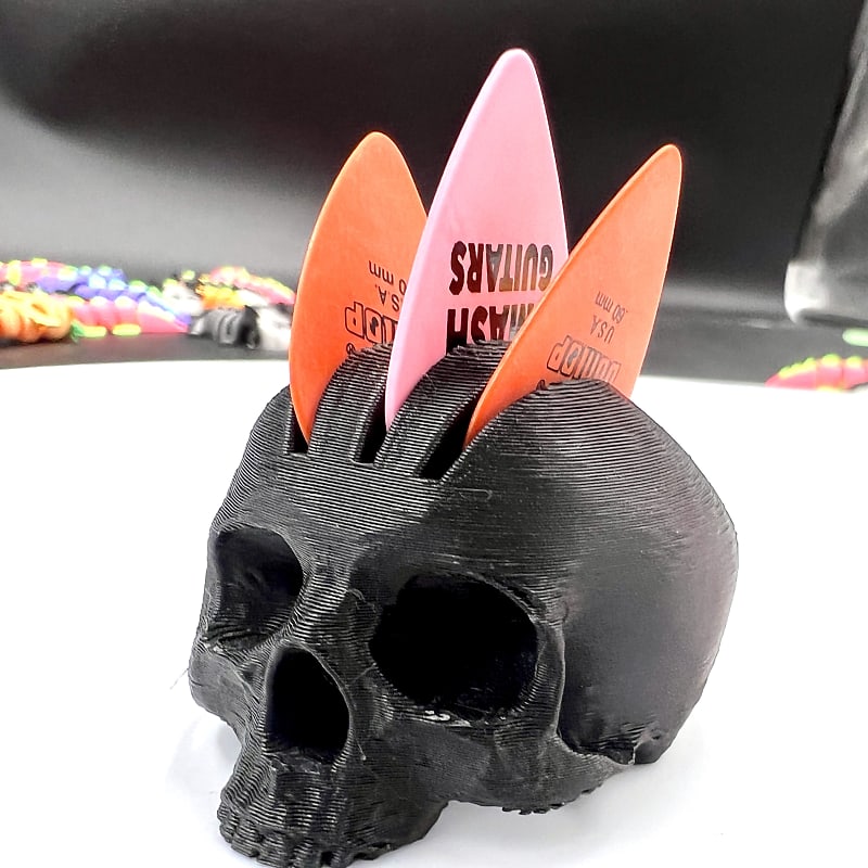 Mini Mohawk Skull Pick Holder V4 - Black image 1