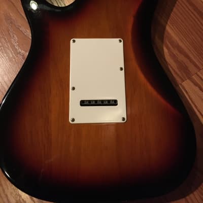 Baltimore BS-5 Solid Body Electric 2008 Burst image 7