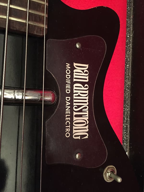 Dan Armstrong Modified Danelectro Bass 1969  Black / White Bild 1