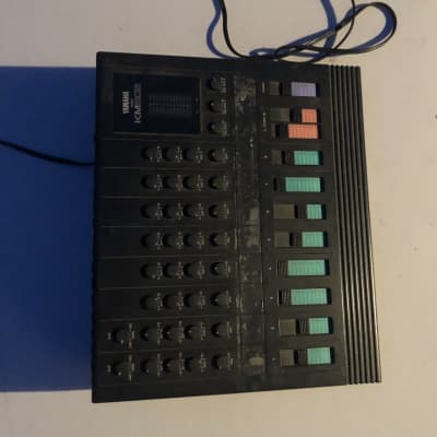 Yamaha KM802 Vintage Mixer 1980