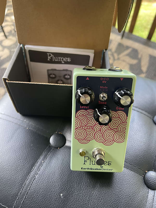 EarthQuaker Devices Plumes Small Signal Shredder