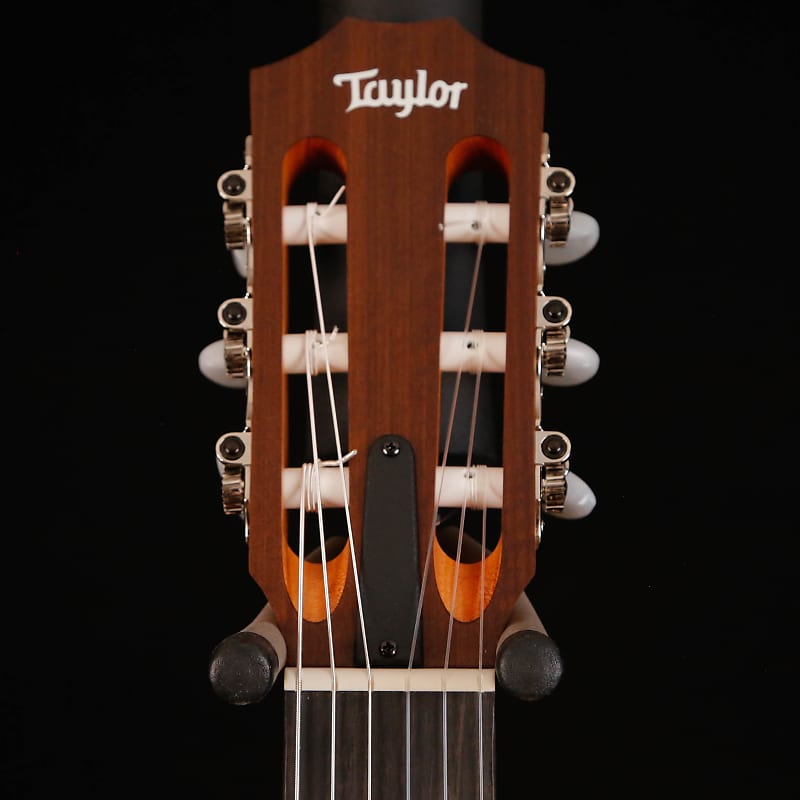 Taylor Academy 12 N / Nylon String - Solid Top Grand Concert w/ Armres –  Tobias Music