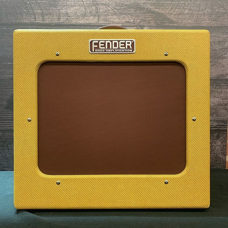 Fender Bassman TV Twelve Bass Combo Amplifier (Hollywood, CA Fender Bassman TV Twelve Bass Combo Amplifier (Hollywood, CA