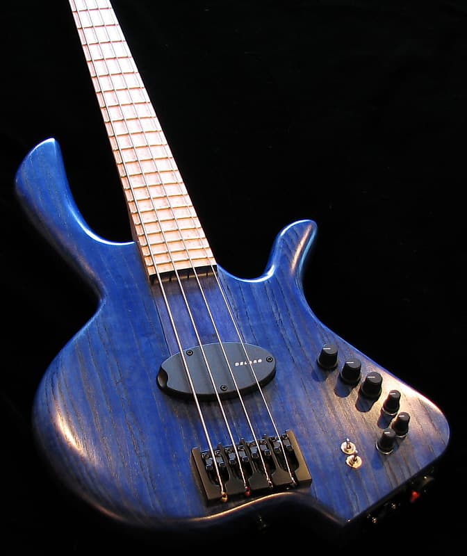BEE Bass "STINGER" 4-string bass w/ Graph-Tech "Ghost" Piezo System image 1