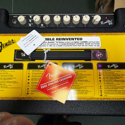 Fender Rumble 40 Bass Combo Amp B-STOCK MINOR FLAWS *IN STOCK** image 2
