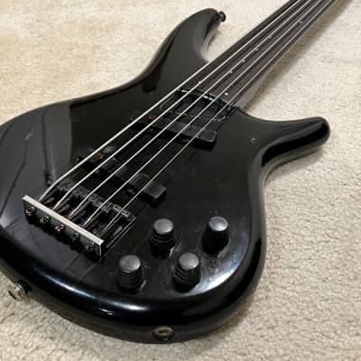 Ibanez SR885LE 5 String Fretless Active Bass Japan image 4