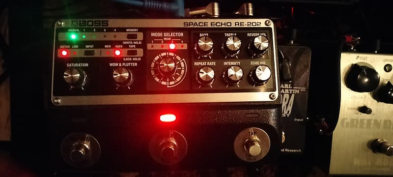 Boss RE-202 Space Echo