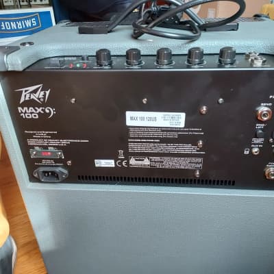 Peavey MAX 100 Nonfunctioning image 3