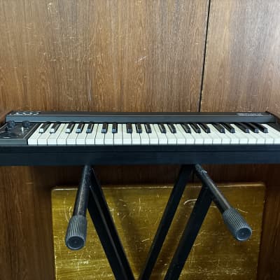 Roland System 100M Model 181 49-Key Keyboard Controller