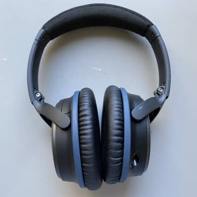 Bose Quietcomfort 25 Noise Canceling Headphones (Wired) image 4