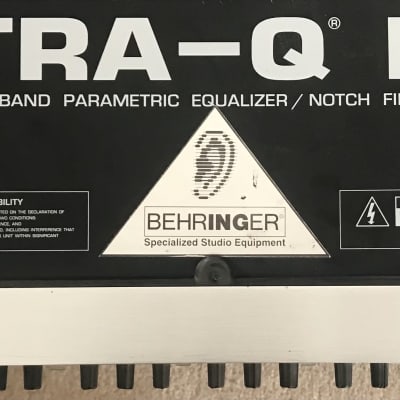 Behringer Ultra-Q Pro PEQ2200 5-Band Parametric Equalizer image 2