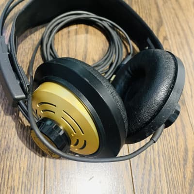 AKG K-141 Headphones image 1