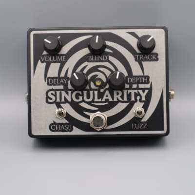 Castledine Electronics Olympic Fuzz “Hoochie's Fuzz” (Serial #001