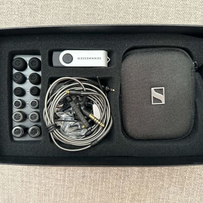MINT - GENUINE Sennheiser IE900 In-Ear IEM Headphones image 5