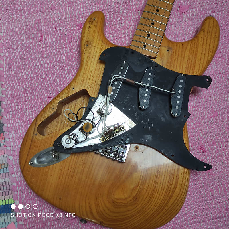 Lefthand lefty 1973 Fender Stratocaster BLACK BOBBIN pickup set