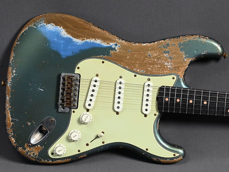 Fender Custom Shop Stratocaster Early 1961 Heavy Relic Lake Placid Blue  Masterbuilt Carlos Lopez