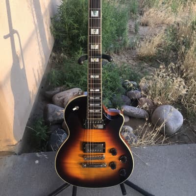 Larrivee RS-4 2008 Tobacco Sunburst master grade flamed maple top USA with Lollar imperial pickups image 21