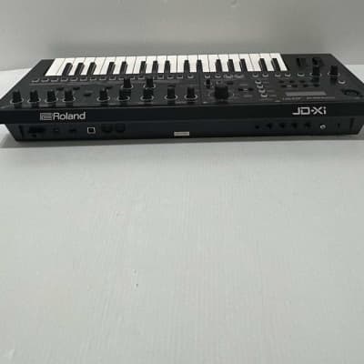 Roland JD-Xi 37-Key Analog/Digital Crossover Synthesizer 2015 - Present - Black